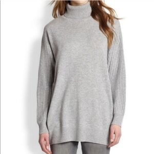 Vince Revolve Gray Turtleneck Wool Cashmere Ribbed Knit Oversized Sweater